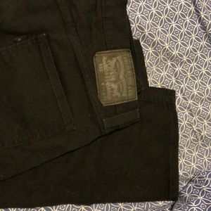 Men Levi’s Black Jean 30W 32L!